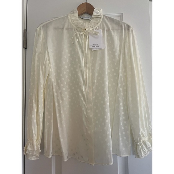 & Other Stories Tops - NWT - & Other Stories Beige Polka Dot Blouse - 6